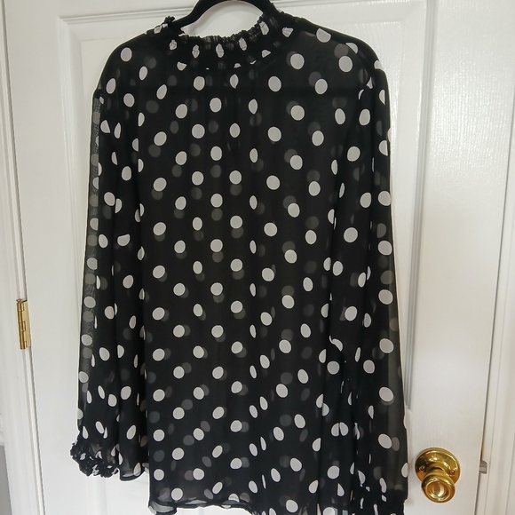 Torrid Black Chiffon Polka Dot Top Sheer Lightweight Plus Sized Casual Office - Picture 3 of 9
